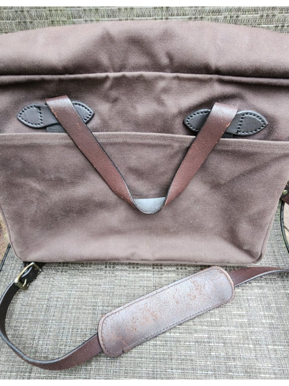 Filson Original Rugged Twill Briefcase Brown Messenger Bag w Strap 256 70256 USA - Picture 10 of 14